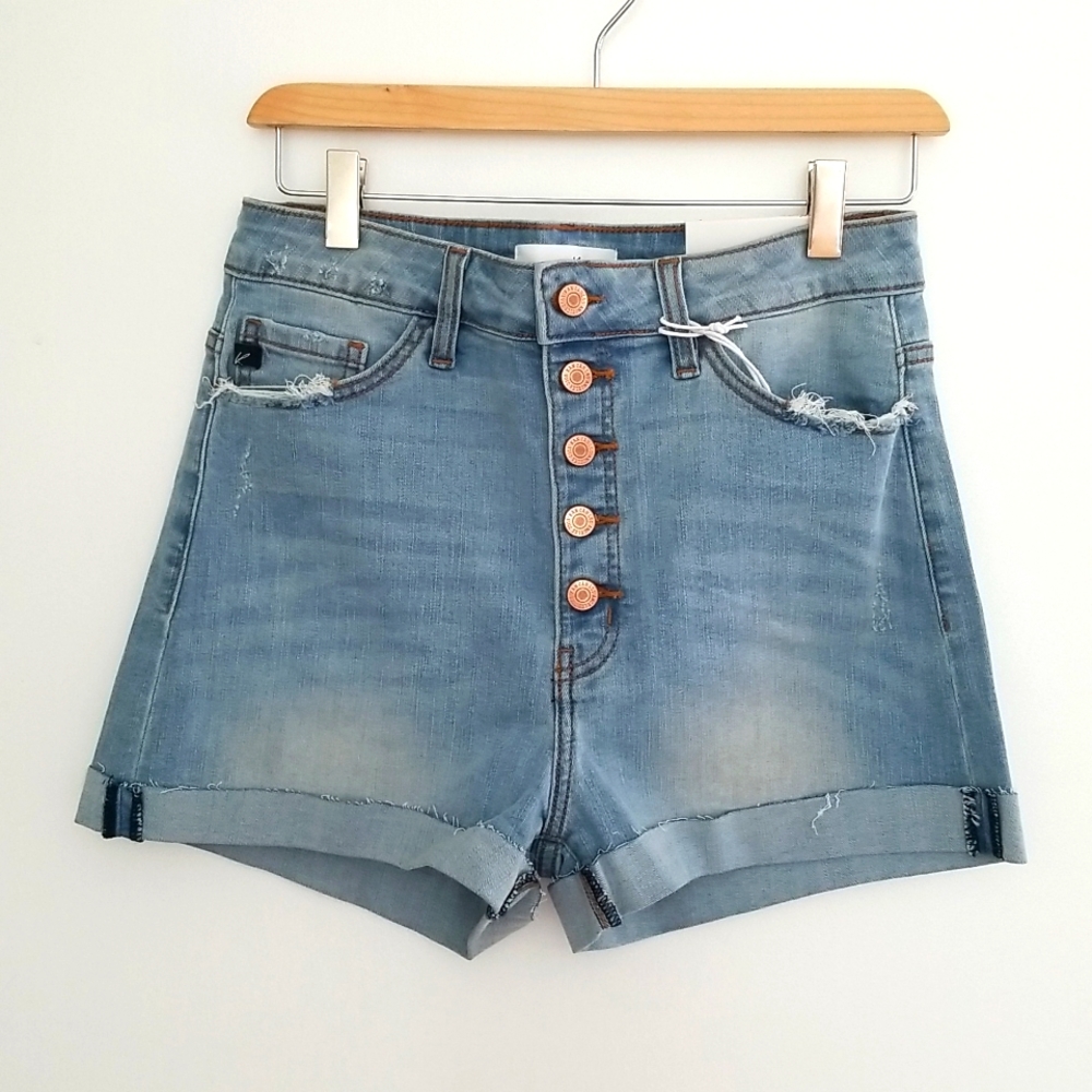 New Vici Charlotte High Rise Cuffed Denim Shorts - Picture 2 of 10